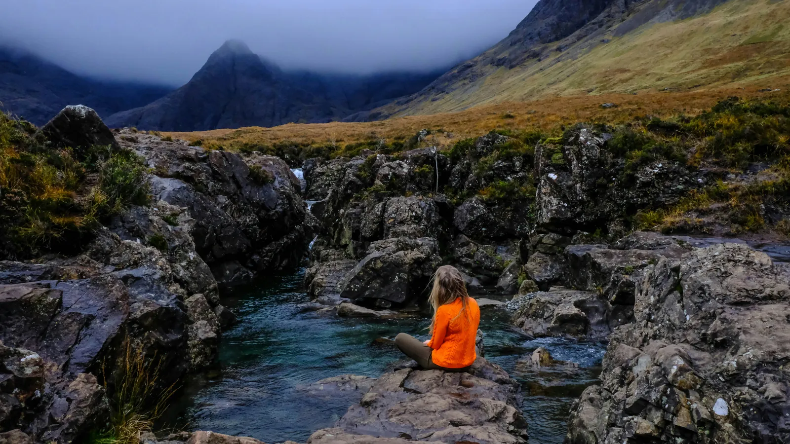 Transformative Wellness: Exploring Outdoor Activities at Yoga Retreats in Scotland