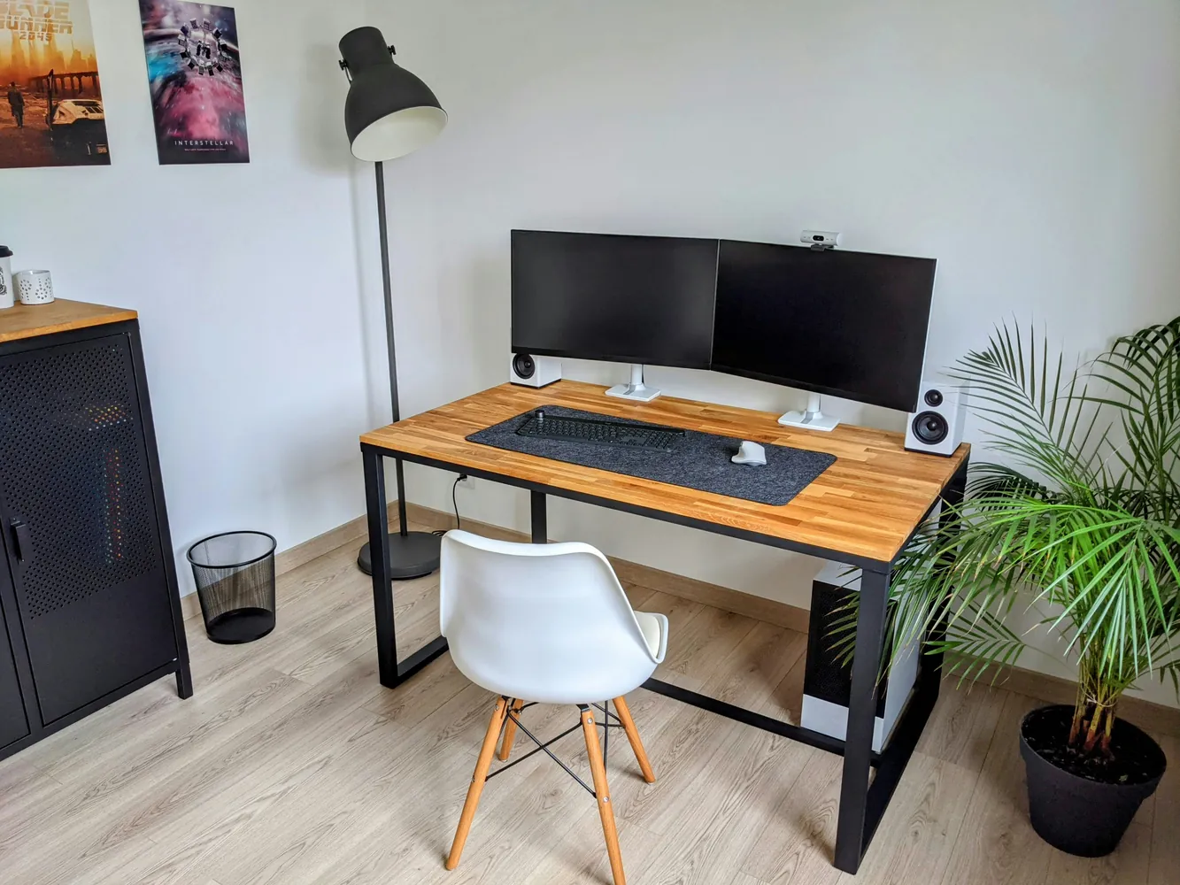 Choosing the Right Furniture to Elevate Your Home Office Experience